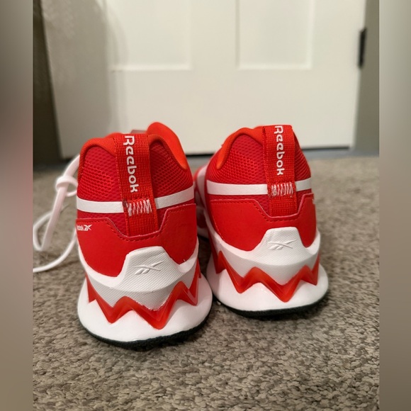 Reebok Zig Illusion Energy Sneakers - Picture 3 of 4